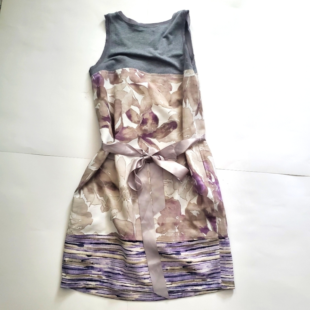Simply Vera Vera Wang Grey and purple dress with sash, size Small.